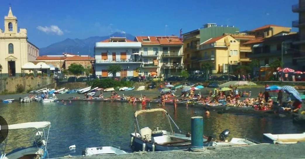 She Home Stazzo 0*,  Italy